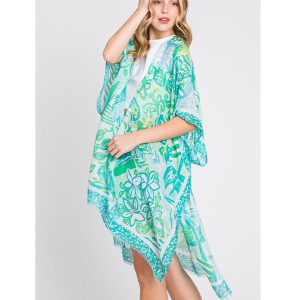 "The Everleigh" Green Hand Drawn Geometric Print Kimono - Picture 5 of 5